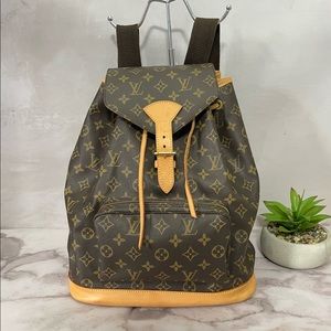 SOLD ON INSTAGRAM PAGE. LOUIS VUITTON MONTSOURIS GM BACKPACK